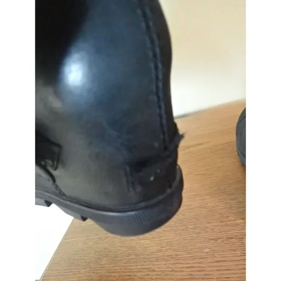 Sorel Joan of Arctic Wedge Women 10 Black Leather Hidden Heel Ankle Bootie - Picture 6 of 10